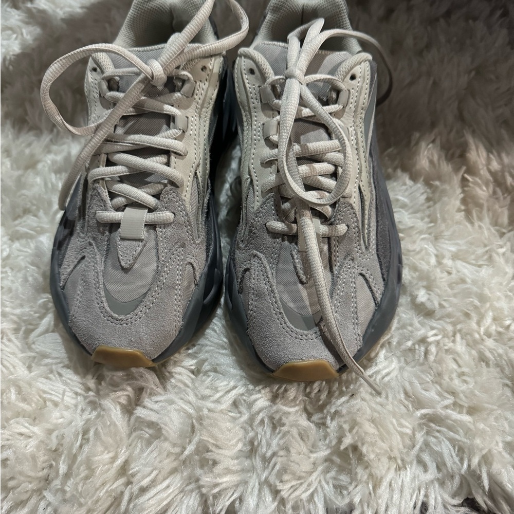 Adidas Yeezy Boost 700 Grey Sneakers